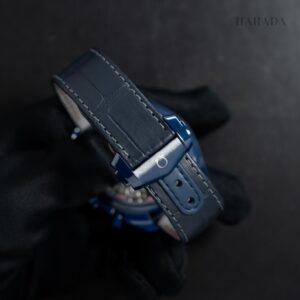 304.93.44.52.03.001 OMEGA オメガ スピードマスター ムーンフェイズ ブルーサイド オブ ザ ムーン 44.25MM