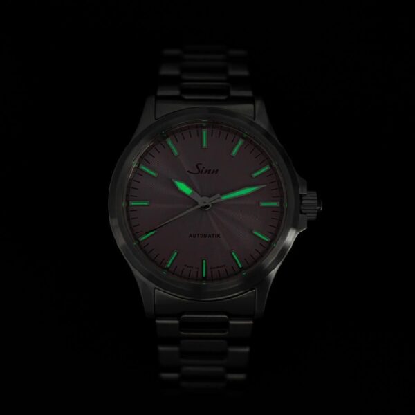 【世界限定300本】556 Mauve Sinn ジン パイロットウォッチ ファインアジャスト付きブレスレット仕様