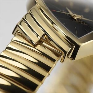 H24301131 HAMILTON ハミルトン ベンチュラ クオーツ 32×50mm