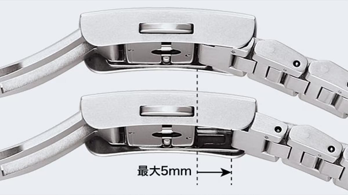 OCW-S7000SG-1AJRのリューズを拡大した画像