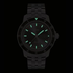104.ST.SA.IA SINN ジン インストゥルメントウォッチ アルカンターラストラップ仕様