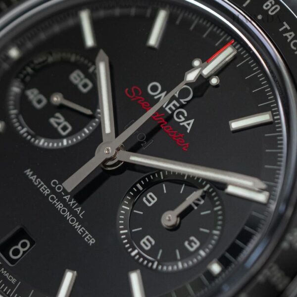 310.92.44.51.01.004 OMEGA オメガ スピードマスター ダーク サイド オブ ザ ムーン 44.25MM
