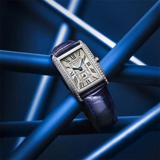 L5.255.0.71.7 LONGINES ロンジン ドルチェヴィータ 20.8×32mm