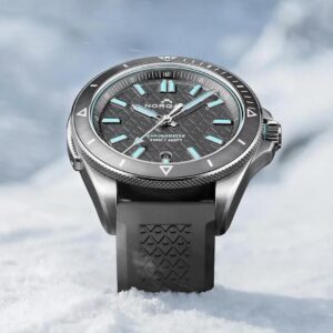 N1300.08S01.G01 NORQAIN ノルケイン アドベンチャー 40mm ラバーストラップ仕様