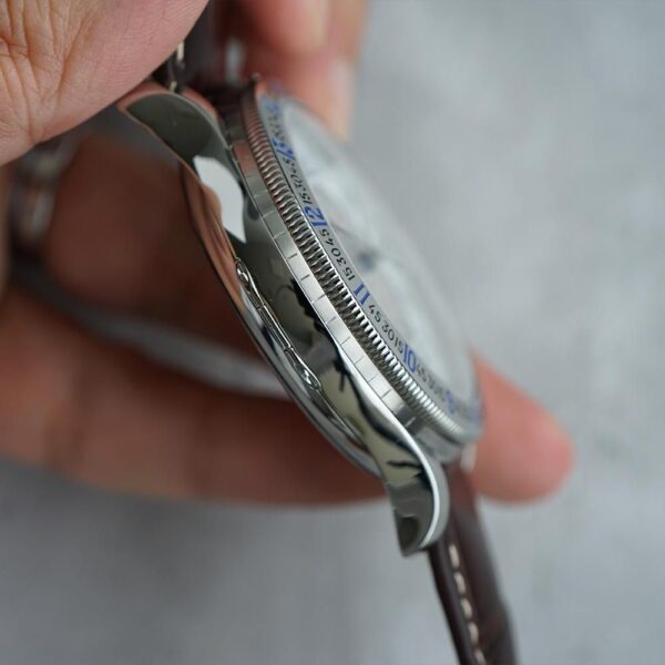 L2.678.4.11.0 LONGINES ロンジン リンドバーグ アワーアングルウォッチ 47.5mm