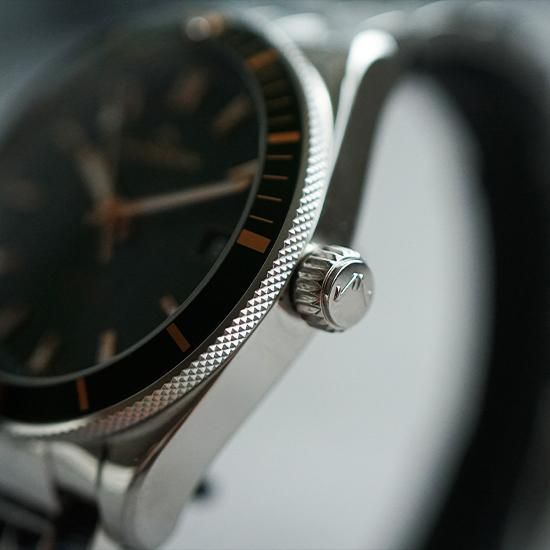 N1800.08S01.E01 NORQAIN ノルケイン アドベンチャー スポーツ 37mm